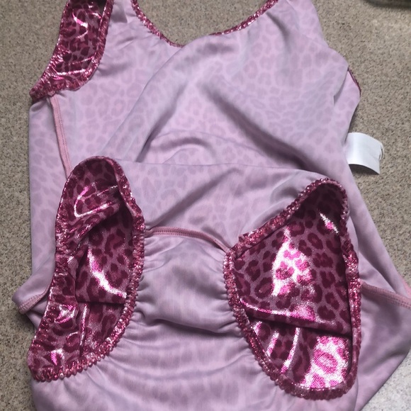 🎂🍎Gymnastics leotard and shorts - Picture 4 of 4